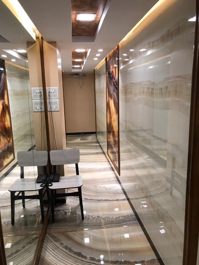 Hotel Shalimar Palace ムンバイ エクステリア 写真